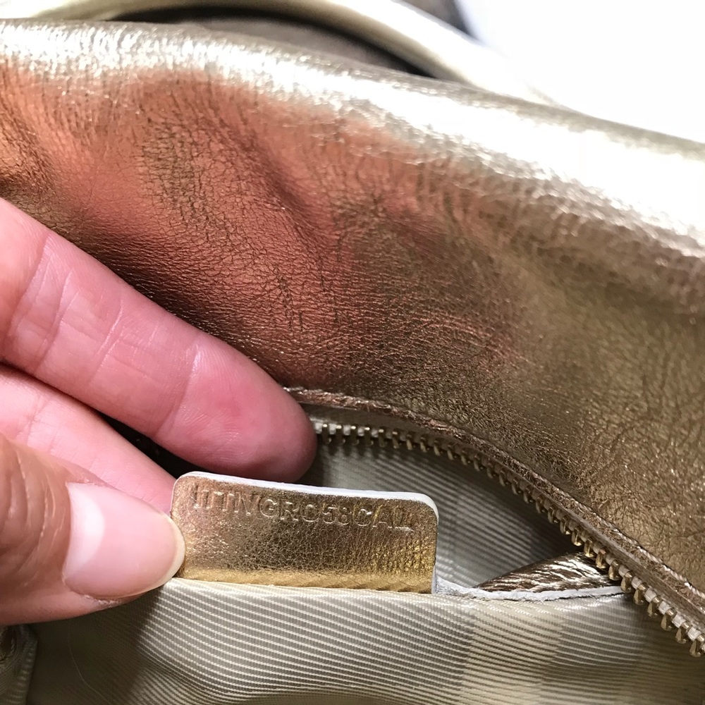 Authentic Burberry large metallic leather purse - Picture 7 of 8